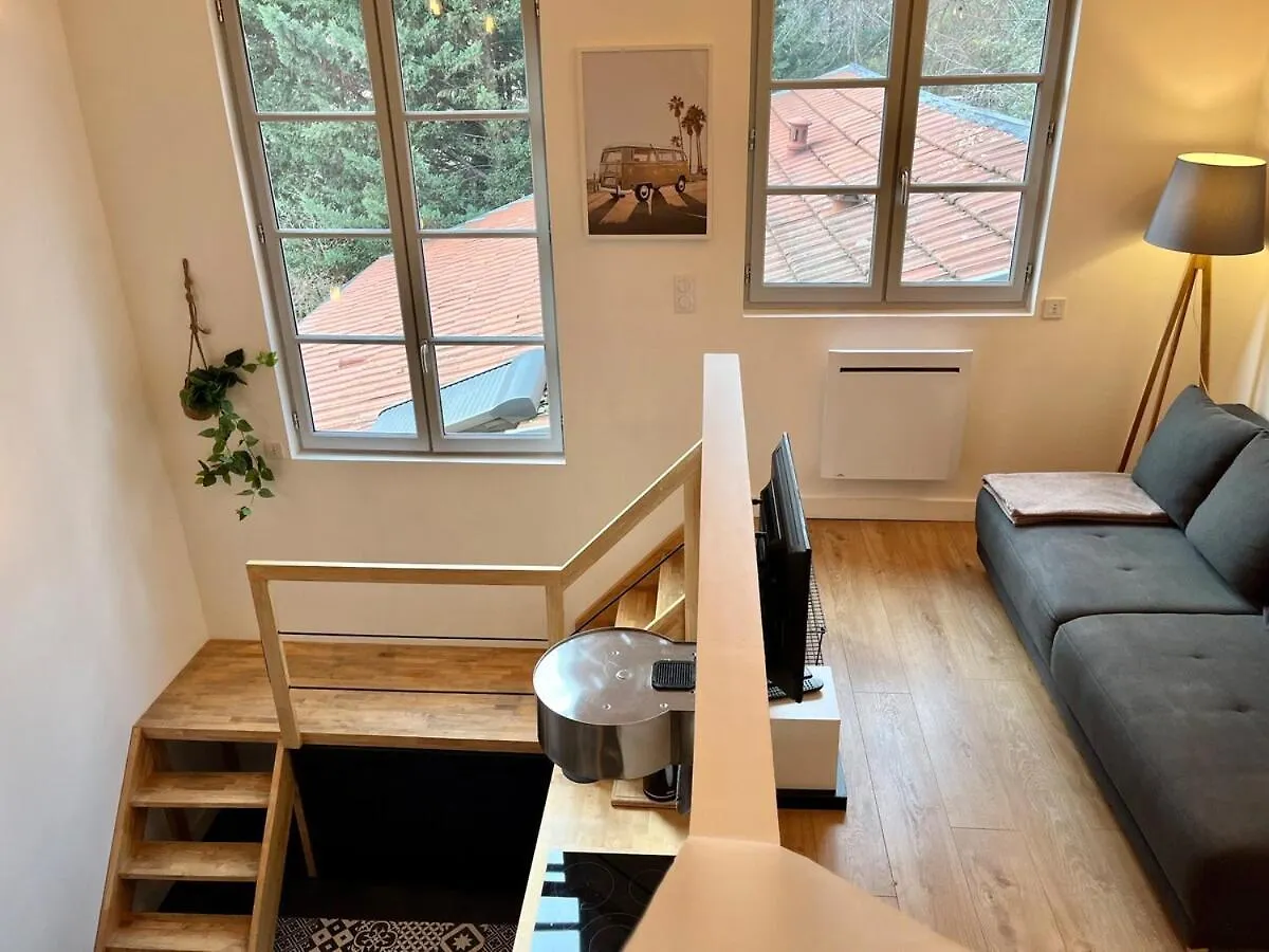 Suite Koraline Lyon 0*,  France